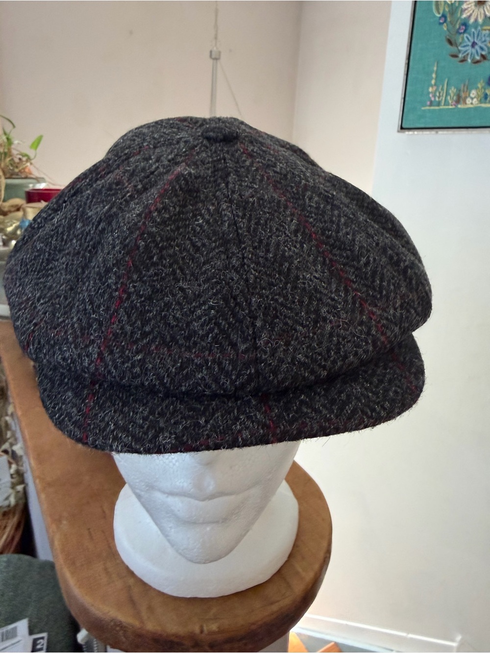 Mucros Weavers Ireland Wool Driving Cap Newsboy Hat Grey Red Check Size S